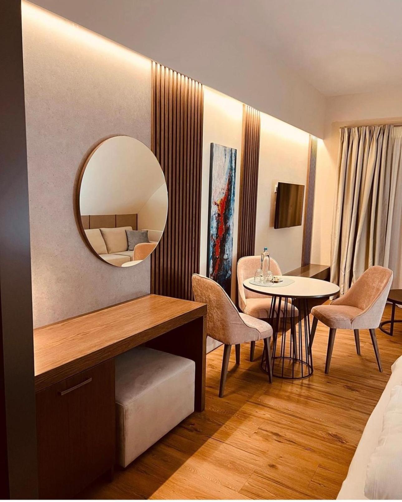 Akropolis Hotel Нюрнберг Екстер'єр фото