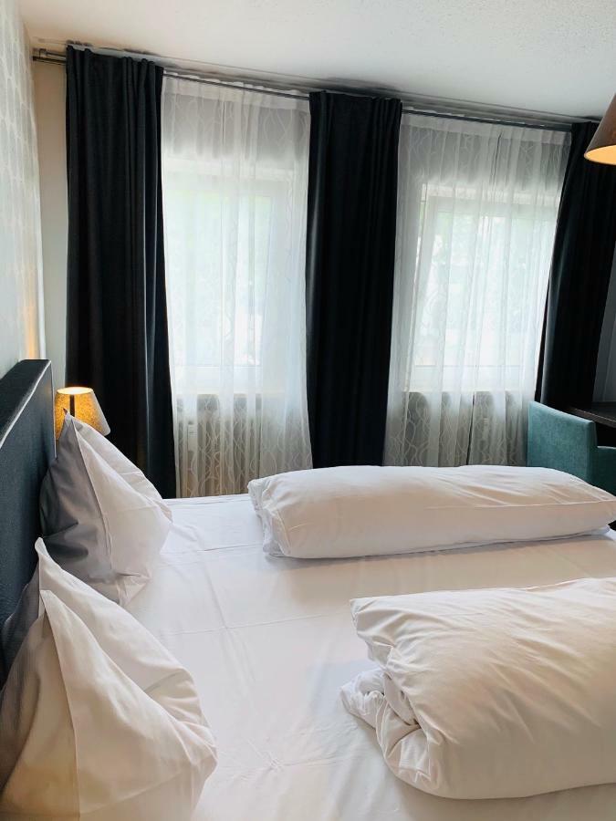 Akropolis Hotel Нюрнберг Екстер'єр фото