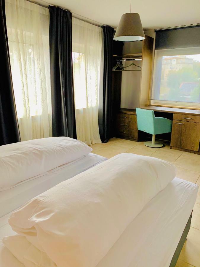 Akropolis Hotel Нюрнберг Екстер'єр фото