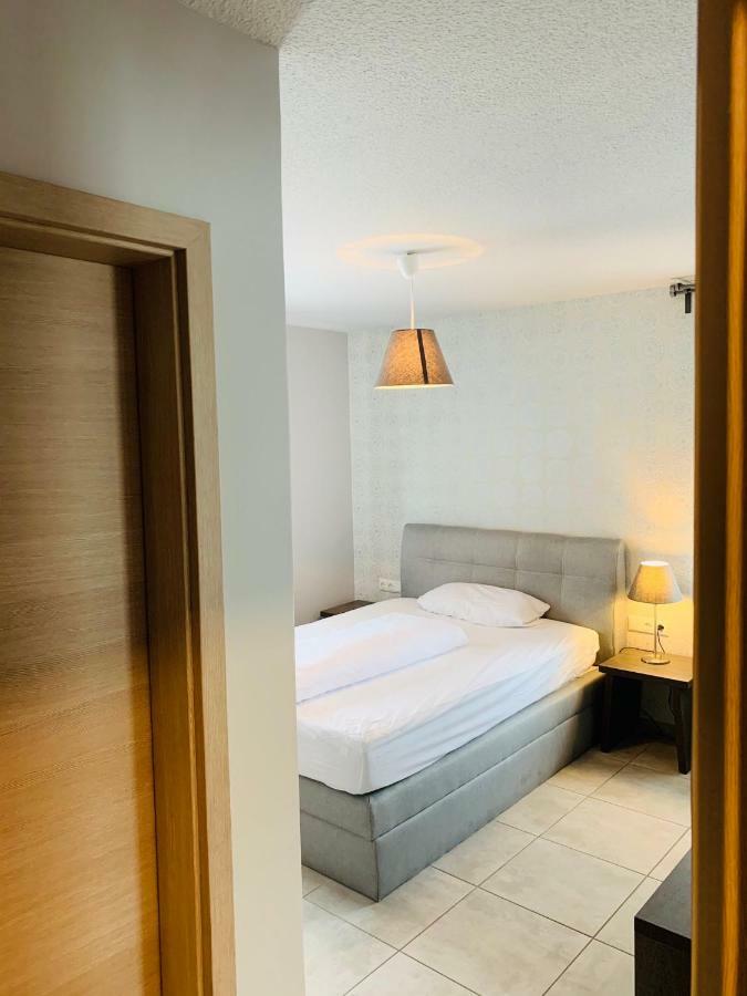 Akropolis Hotel Нюрнберг Екстер'єр фото